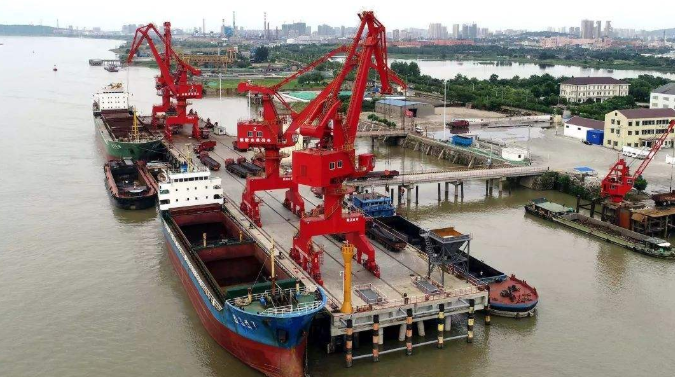 长治概述露天料场港口封闭问题的实行方法